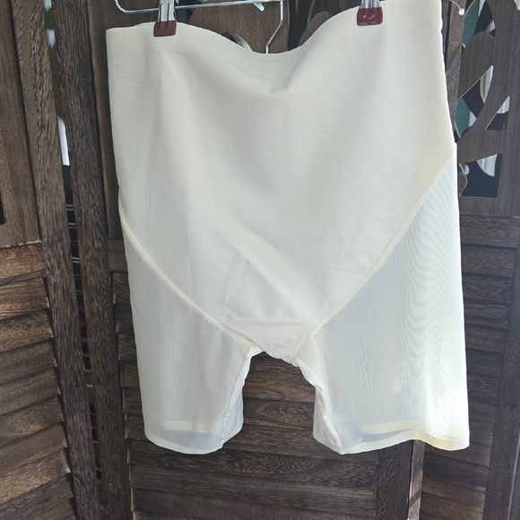 Shapermint Womens Compression Tummy Control Shapewear. - Picture 2 of 3